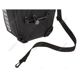 Сумки на багажник Thule Shield Pannier 2x25 л